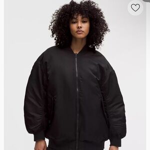 NWT Lululemon Reversible Oversized Down Black Bomber Jacket size Medium